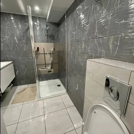 Graziella Juan Les Pins Centre Apartmán *